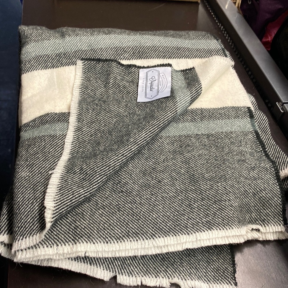 Origaudio Quality Goods Blanket